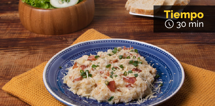 Receta de Risotto y pechuga de pollo desmechada